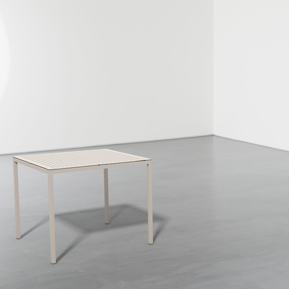 
                  
                    Chalidor 600 M | Tisch quadratisch | 80x80 cm
                  
                