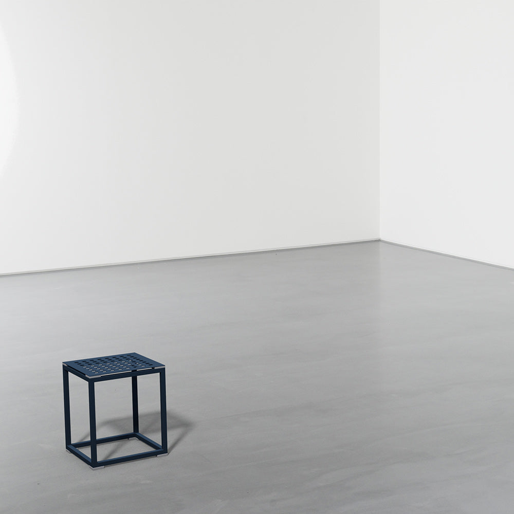 
                  
                    Chalidor 600 S | Lounge Beistelltisch | 35x35 cm
                  
                